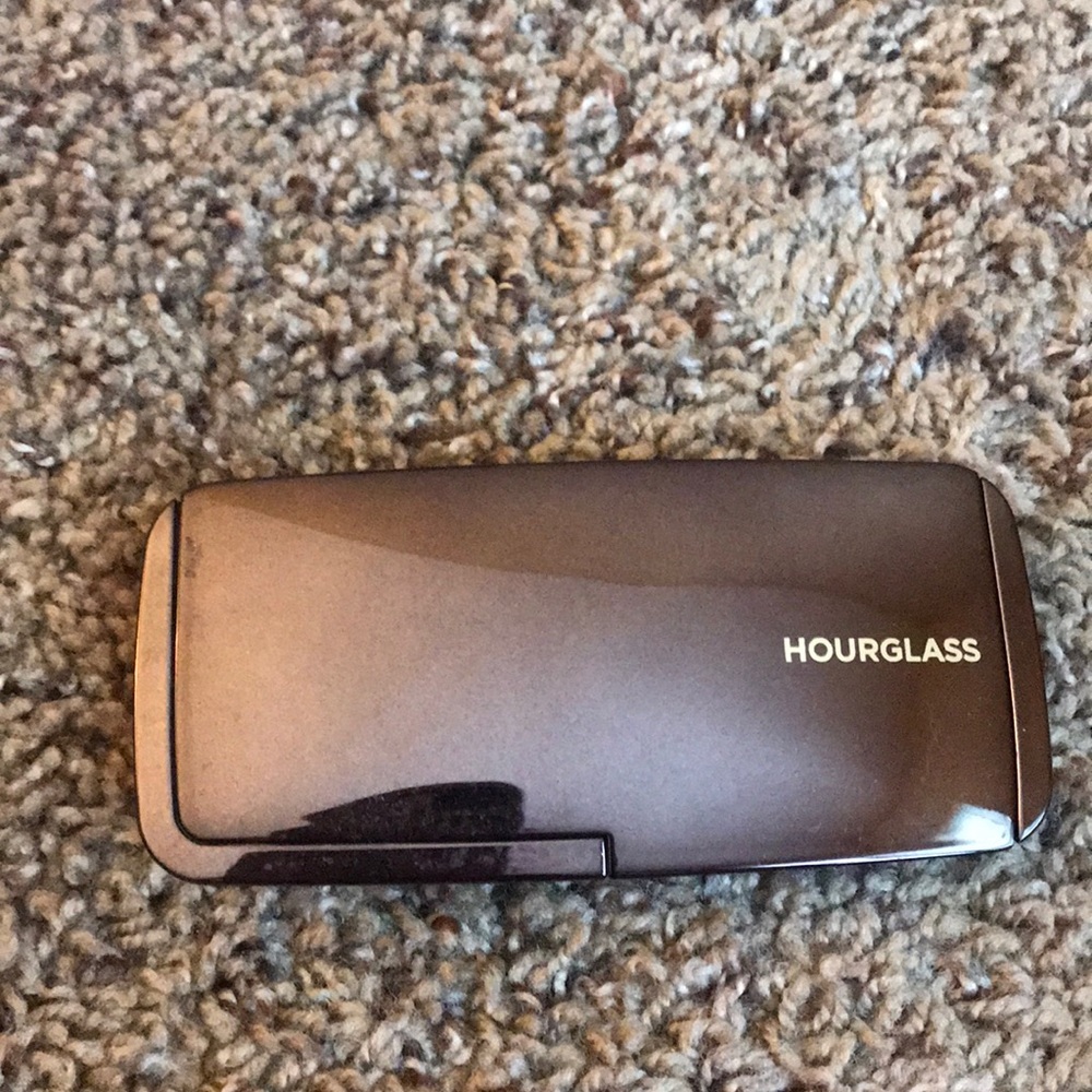 Hourglass eyeshadow palette